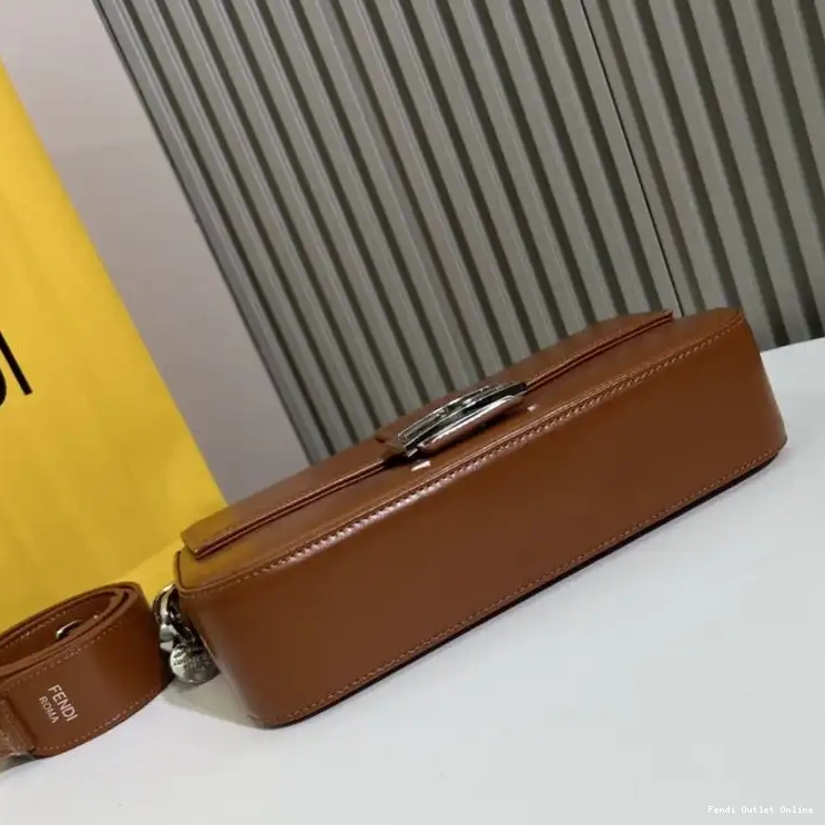 Affordable Leather Fendi Baguette Bag In Smooth Brown Tiffany Medium 0613